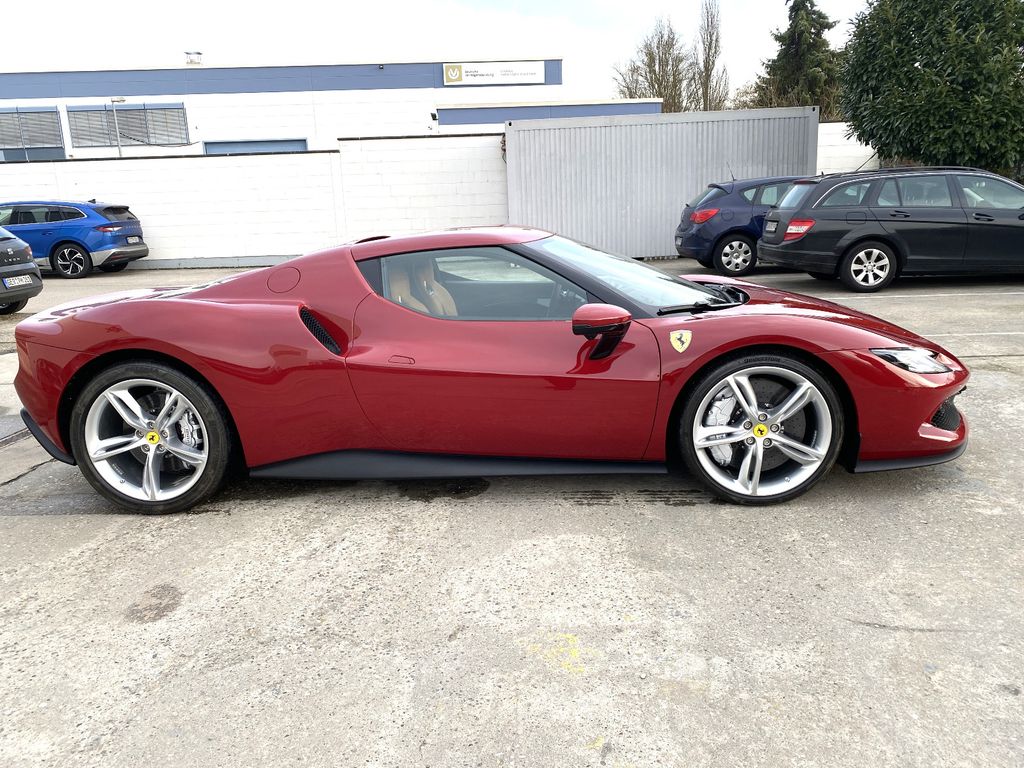 Ferrari 296 GTB 2024