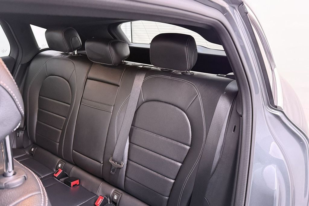 Mercedes-Benz EQC 2023