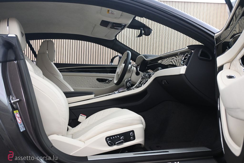 Bentley Continental GT 2023