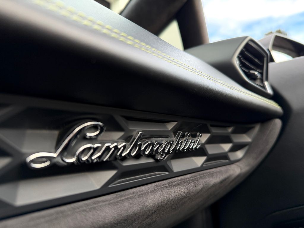 Lamborghini Huracán 2016