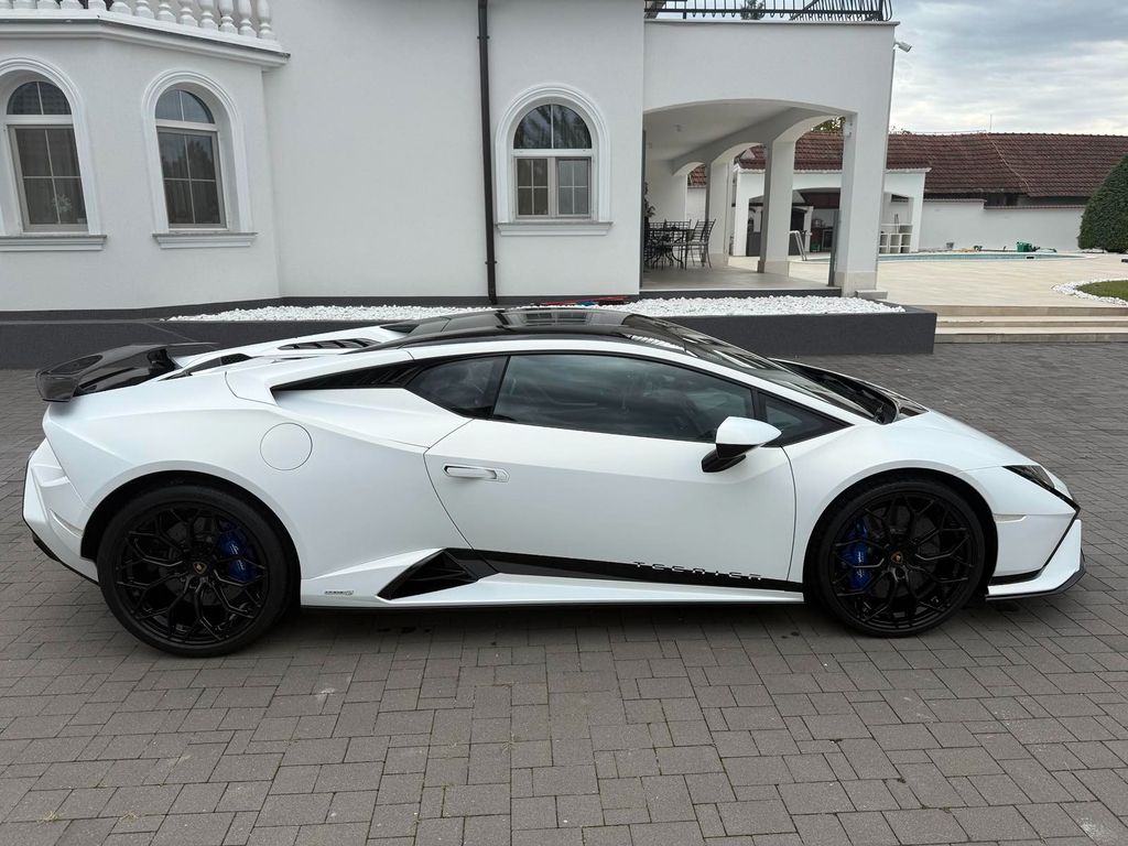 Lamborghini Huracán 2024