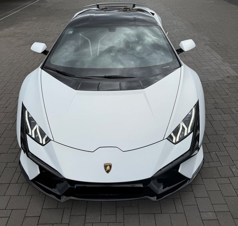 Lamborghini Huracán 2024