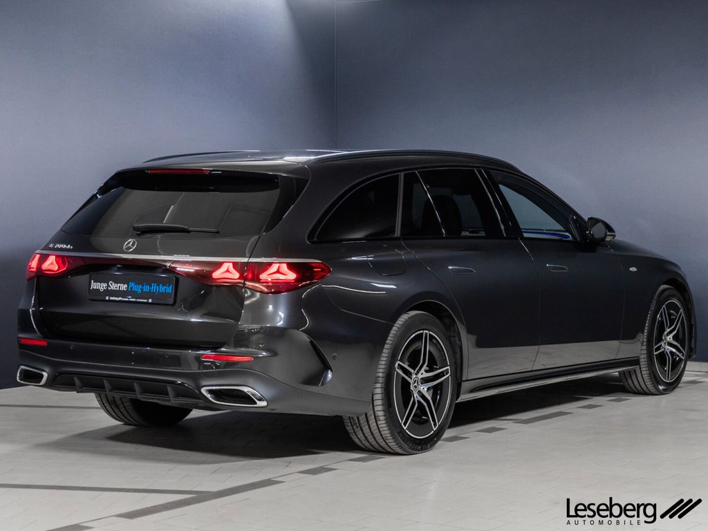 Mercedes-Benz E 300 2025