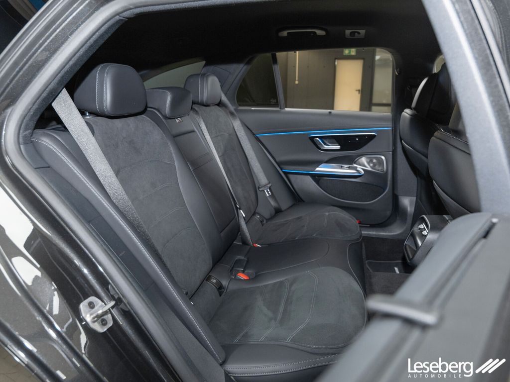 Mercedes-Benz E 300 2025