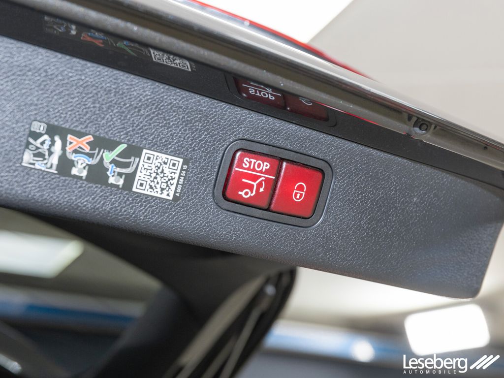 Mercedes-Benz E 300 2025