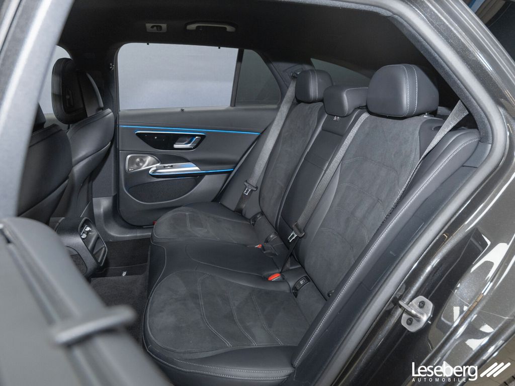 Mercedes-Benz E 300 2025