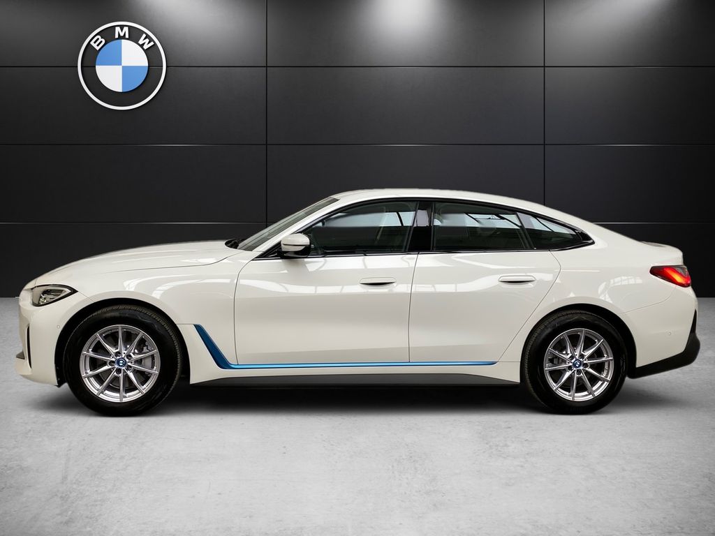 BMW i4 2023