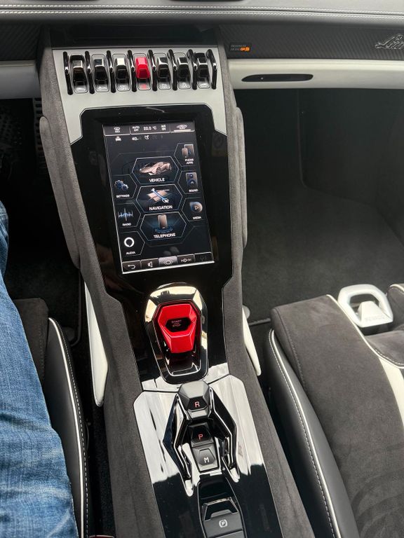 Lamborghini Huracán 2024