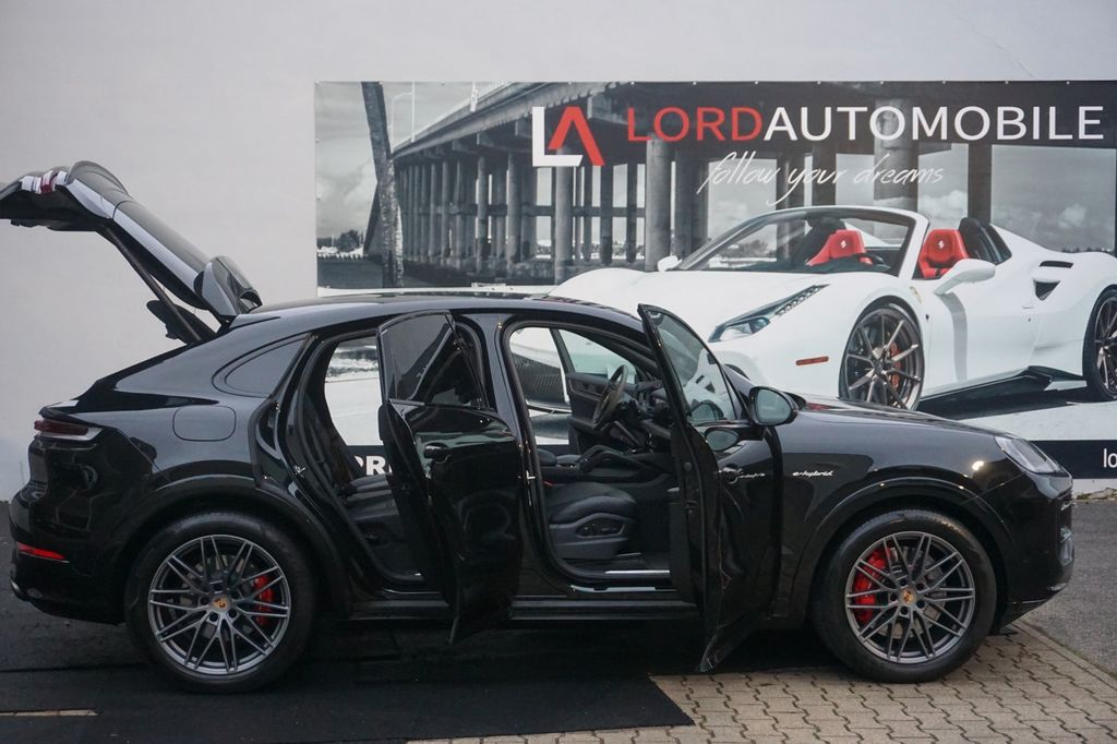 Porsche Cayenne 2024
