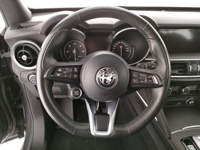 Alfa Romeo Stelvio 2022