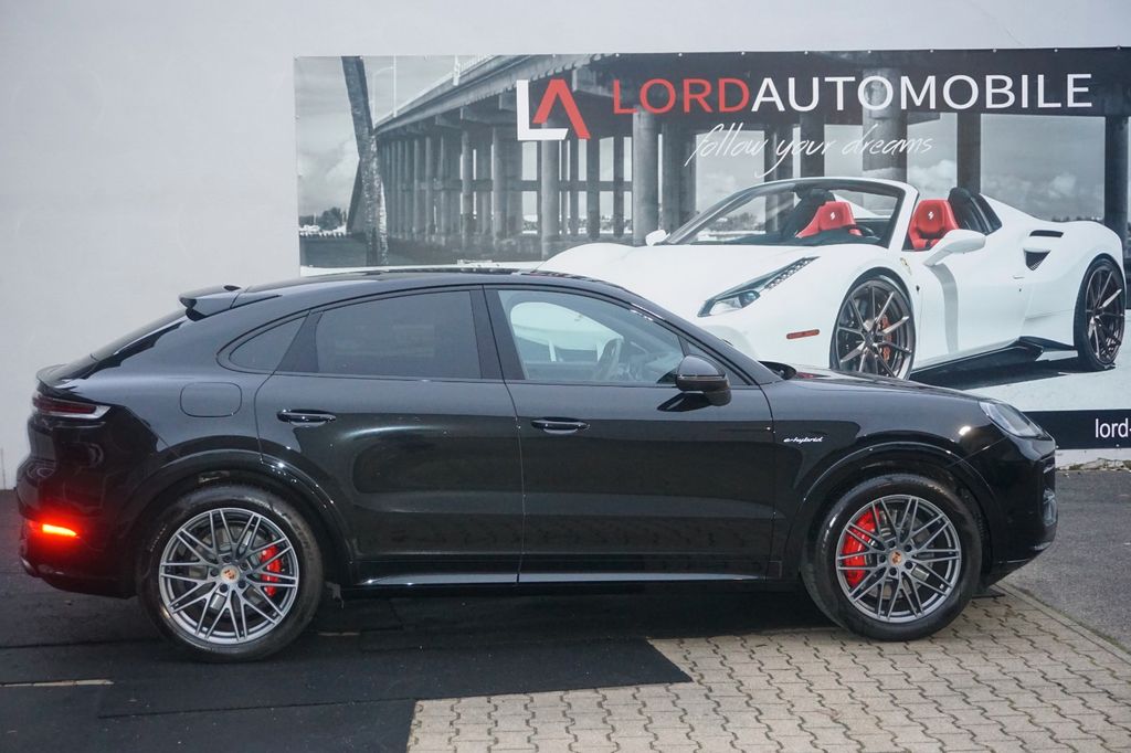 Porsche Cayenne 2024