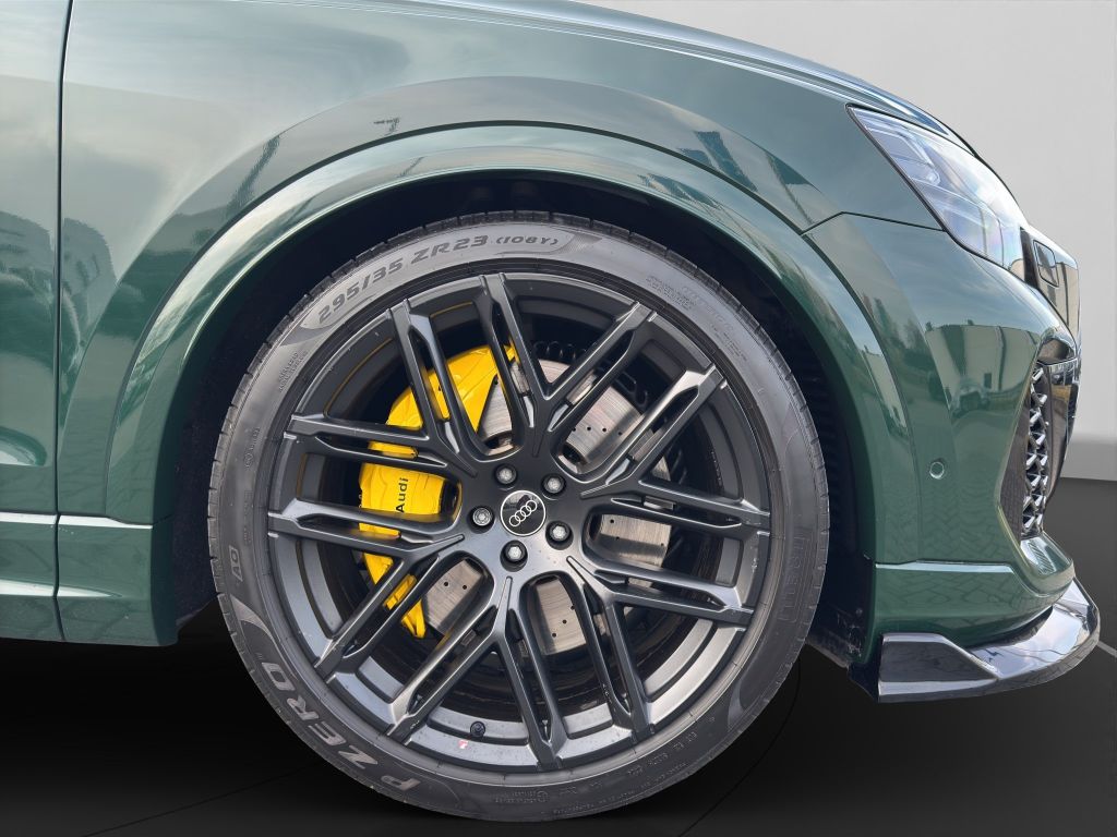 Audi RSQ8 2025