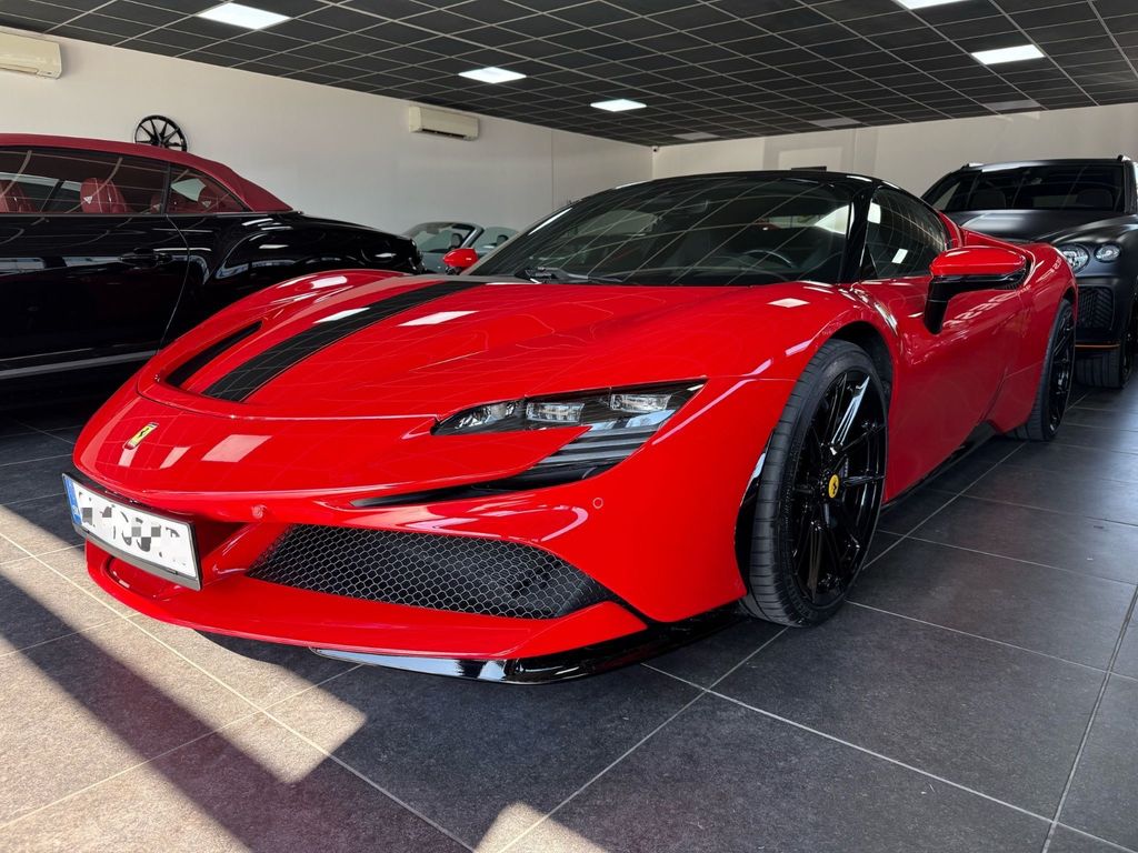 Ferrari SF90 2024