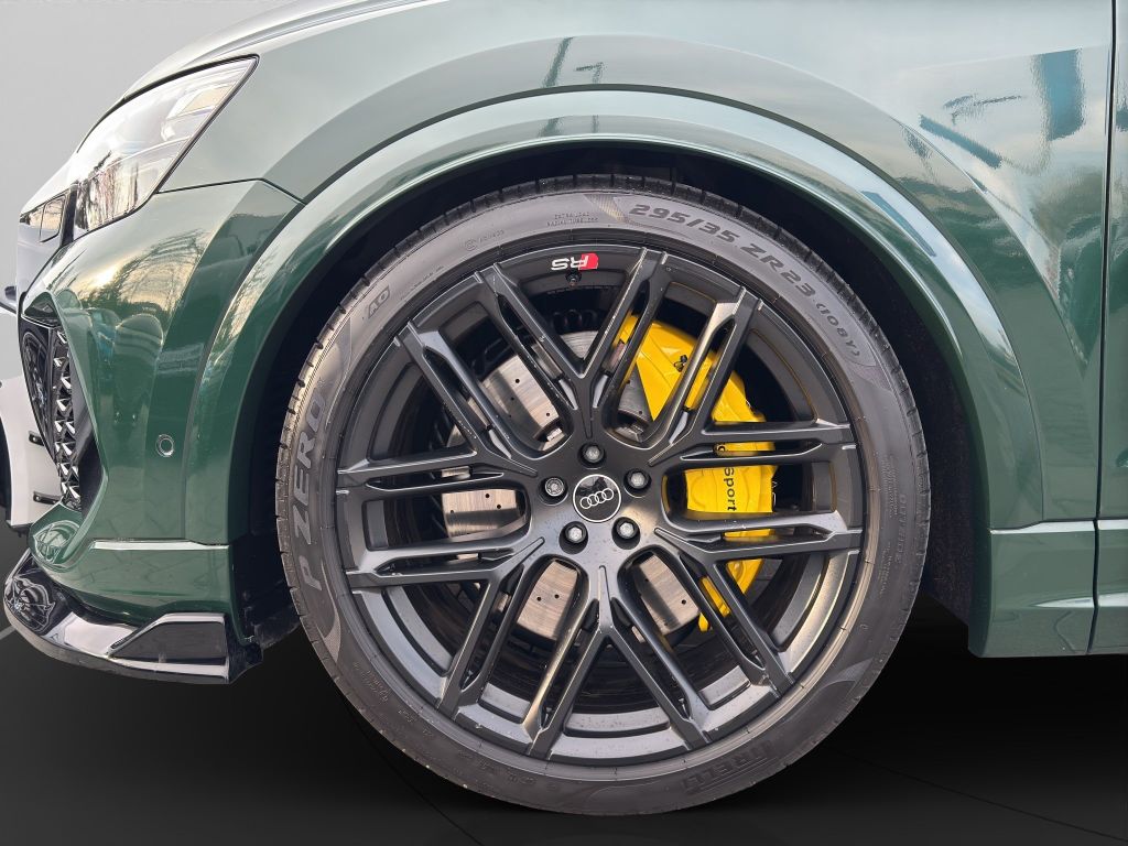 Audi RSQ8 2025