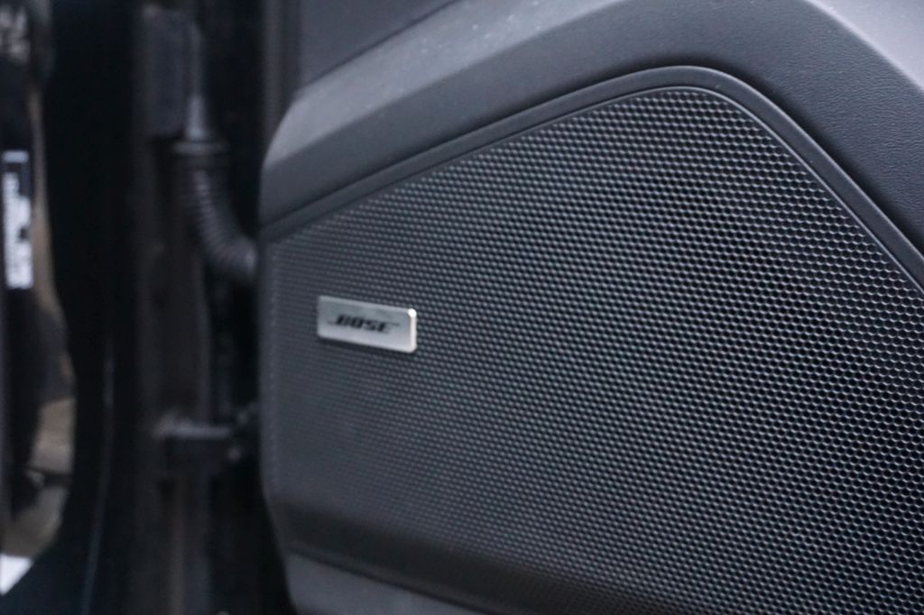 Porsche Cayenne 2024