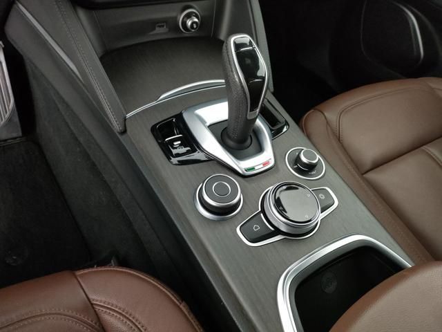 Alfa Romeo Stelvio 2022