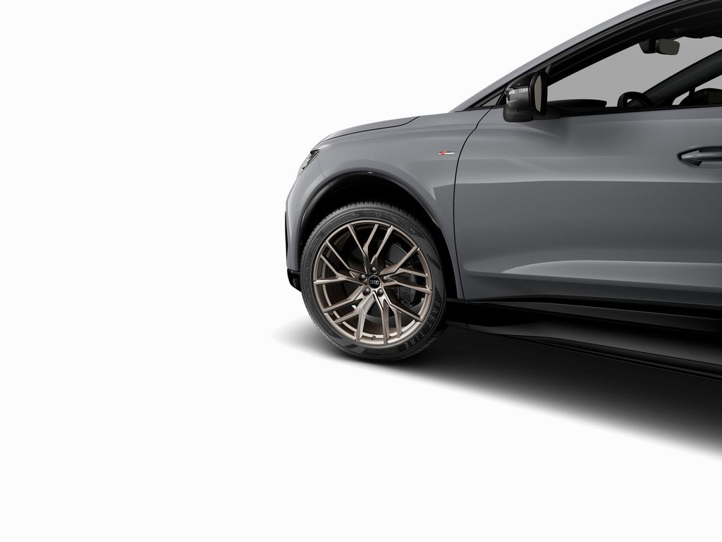 Audi Q4 e-tron 2025