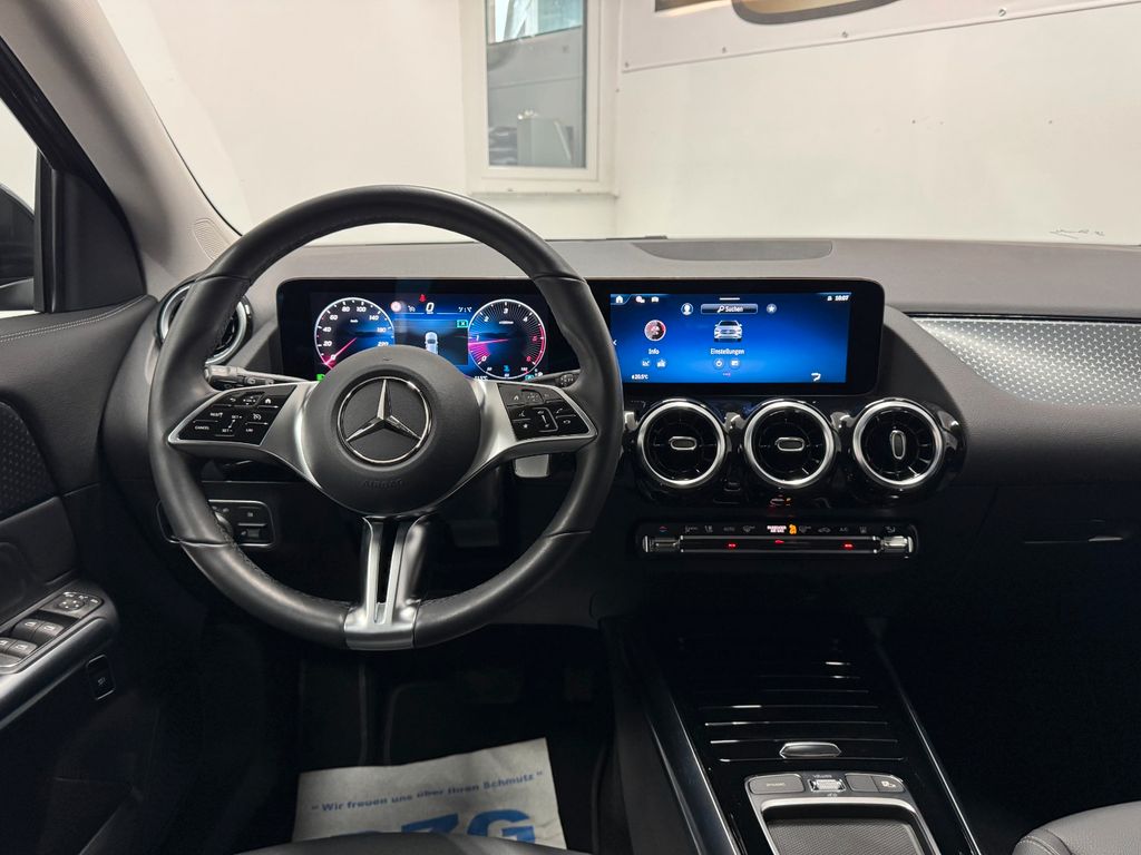 Mercedes-Benz GLA 220 2025