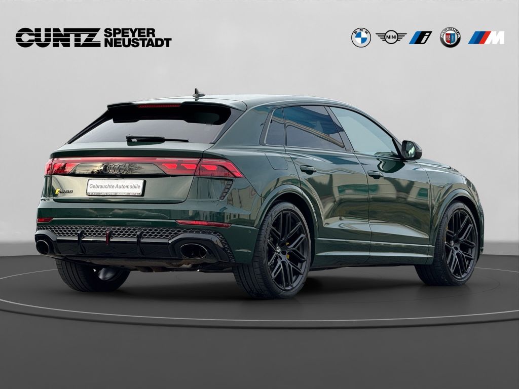 Audi RSQ8 2025