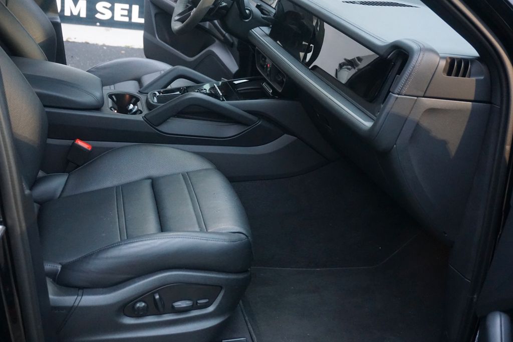 Porsche Cayenne 2024