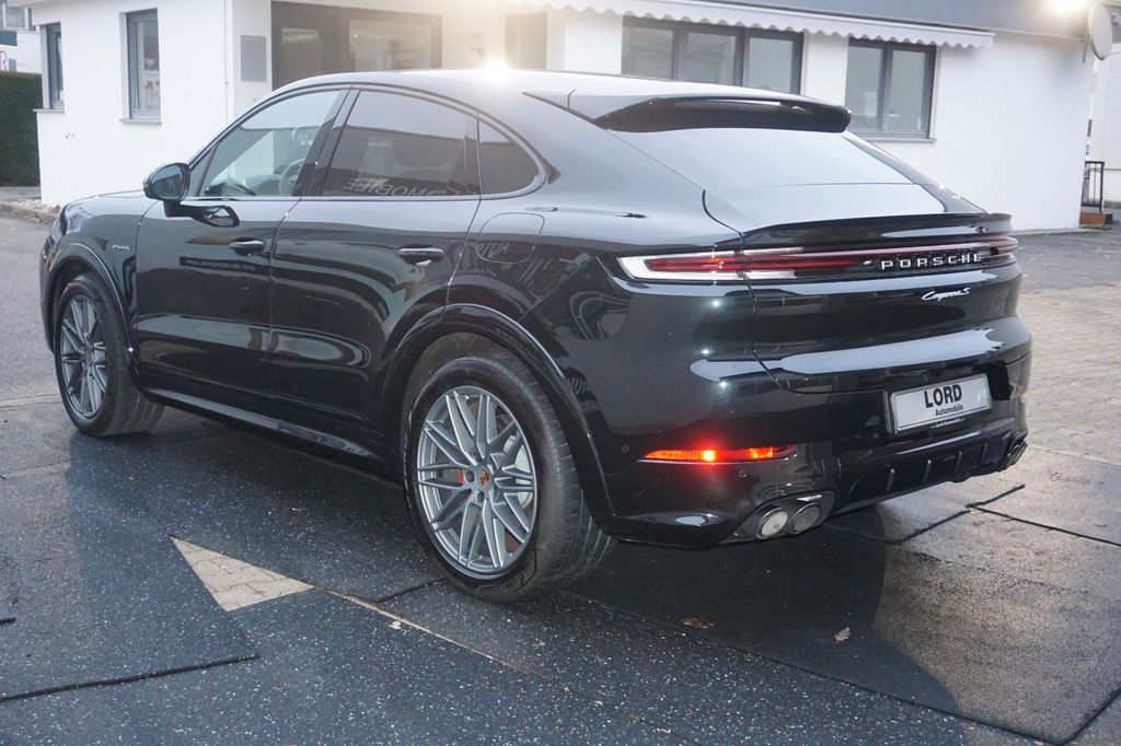 Porsche Cayenne 2024