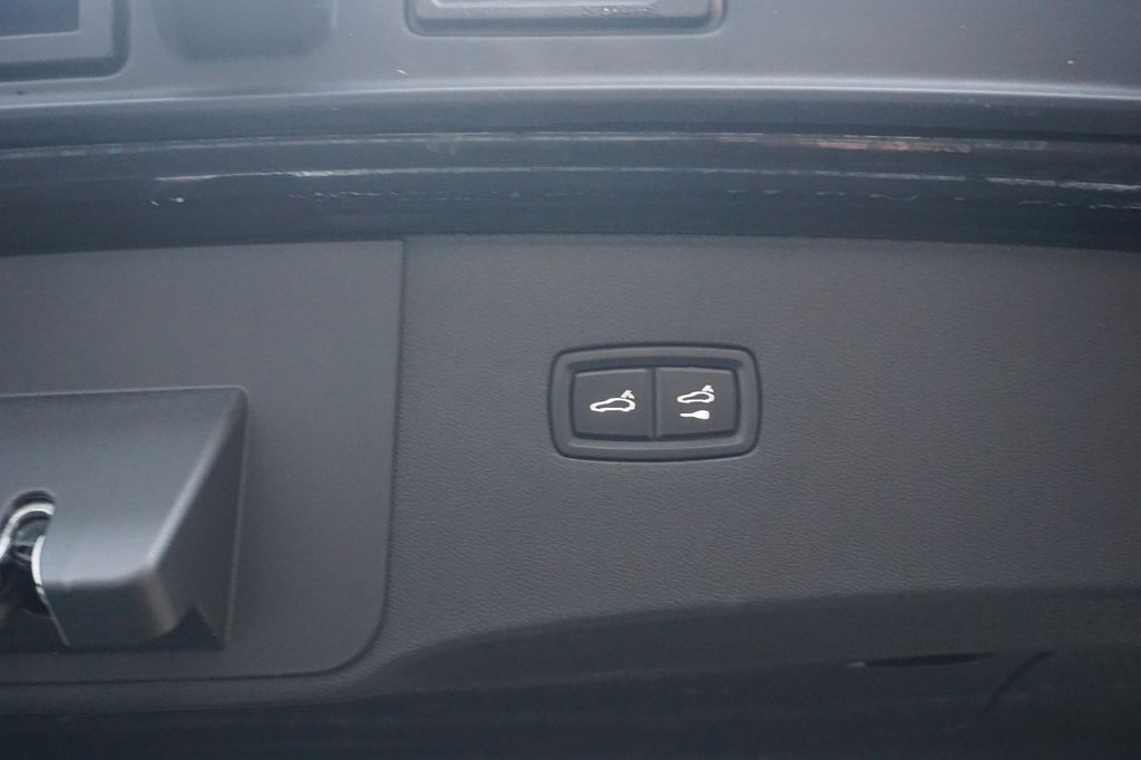 Porsche Cayenne 2024