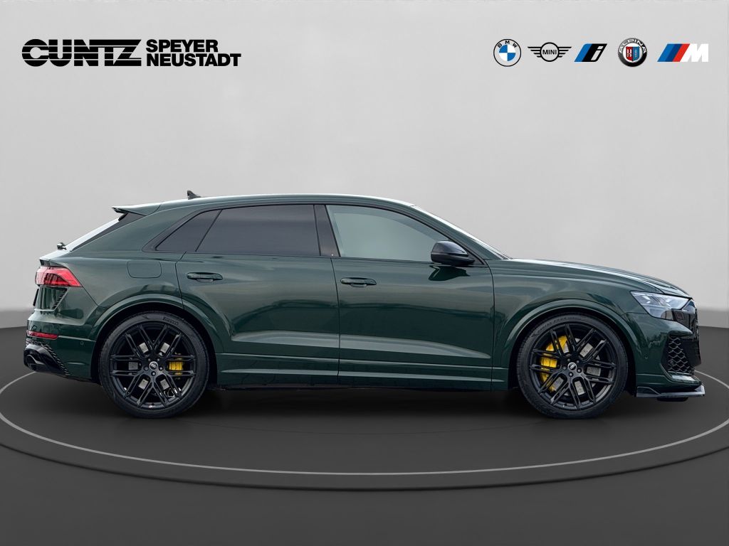 Audi RSQ8 2025