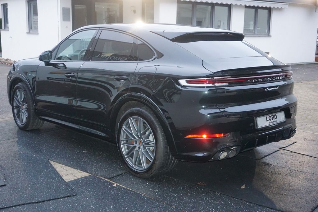 Porsche Cayenne 2024