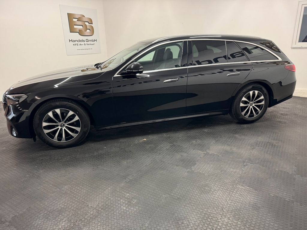 Mercedes-Benz E 200 2025
