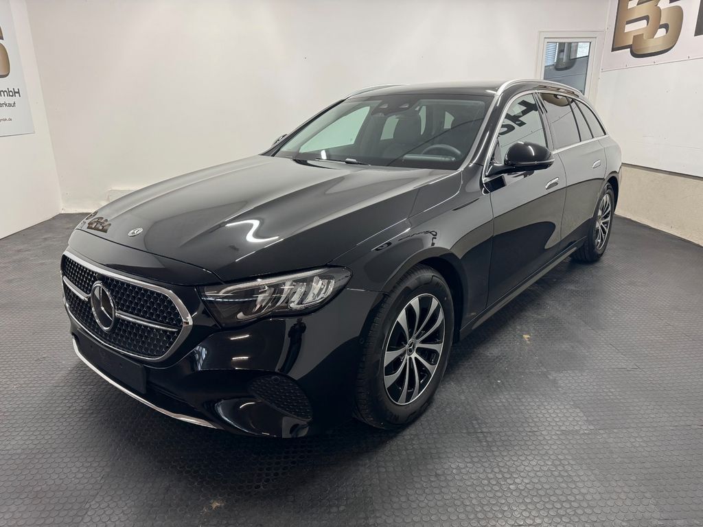 Mercedes-Benz E 200 2025