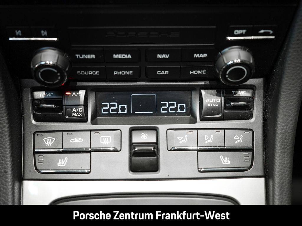 Porsche Boxster 2024