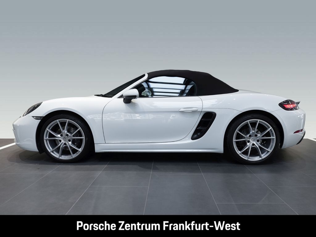 Porsche Boxster 2024
