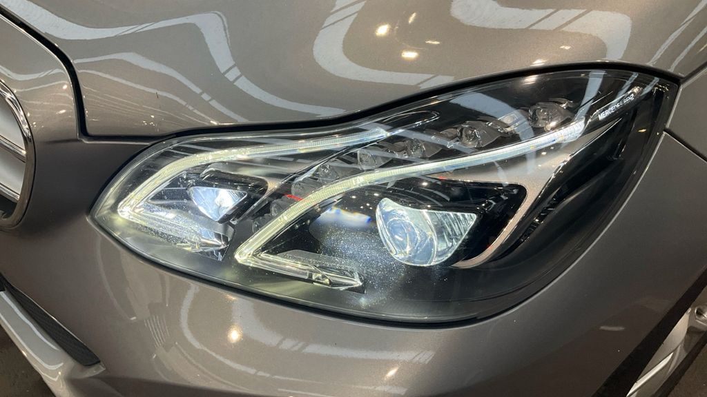 Mercedes-Benz E 200 2013