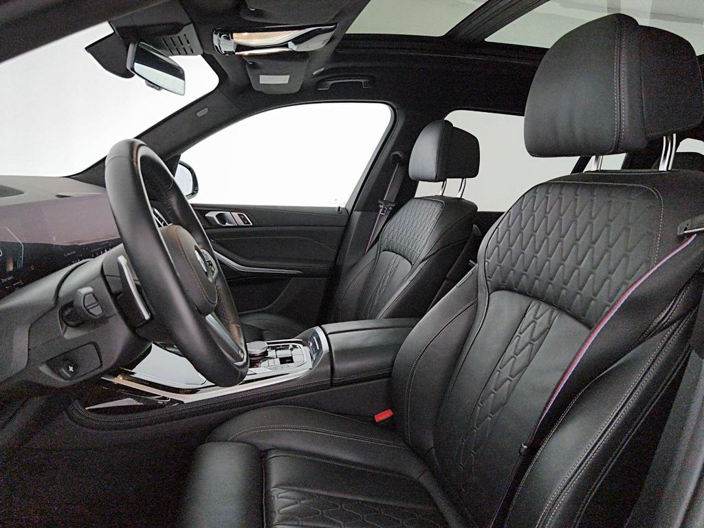BMW X7 2024