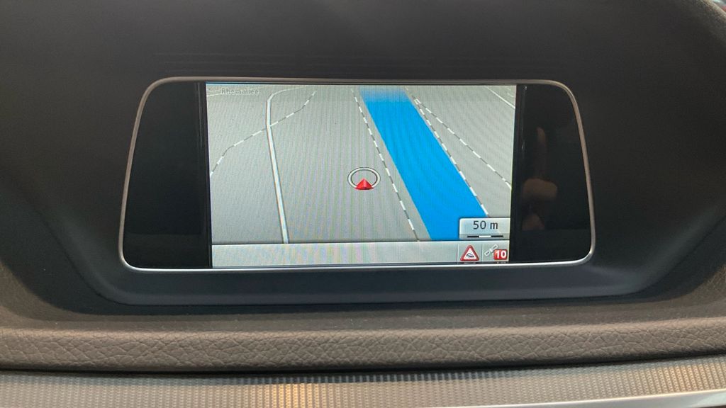 Mercedes-Benz E 200 2013