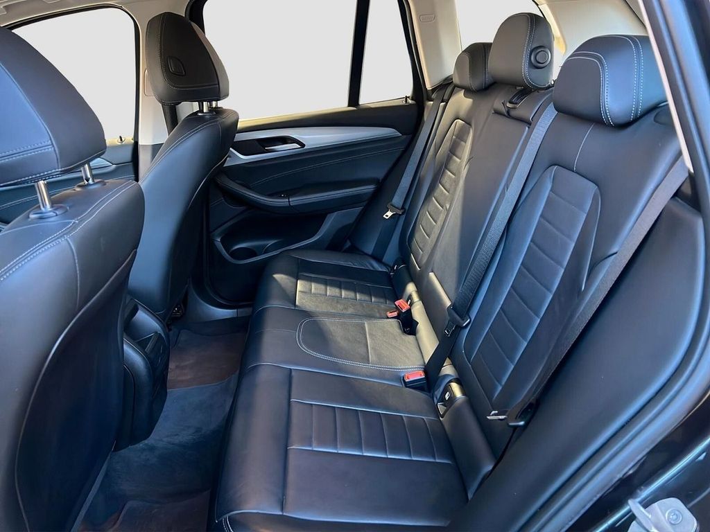 BMW X3 2021