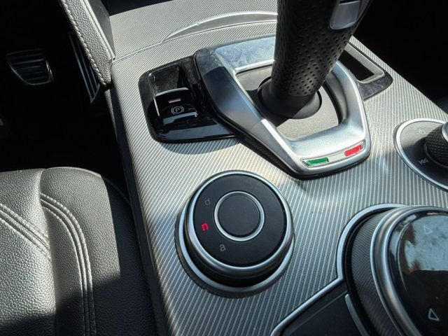 Alfa Romeo Stelvio 2020