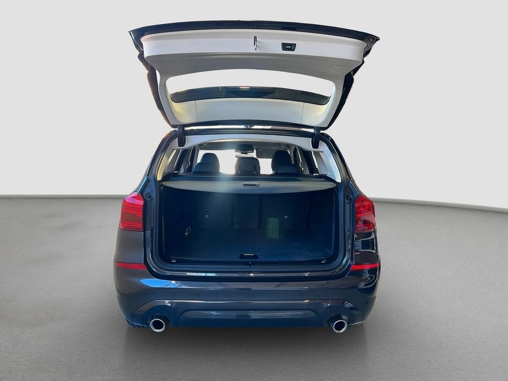 BMW X3 2021