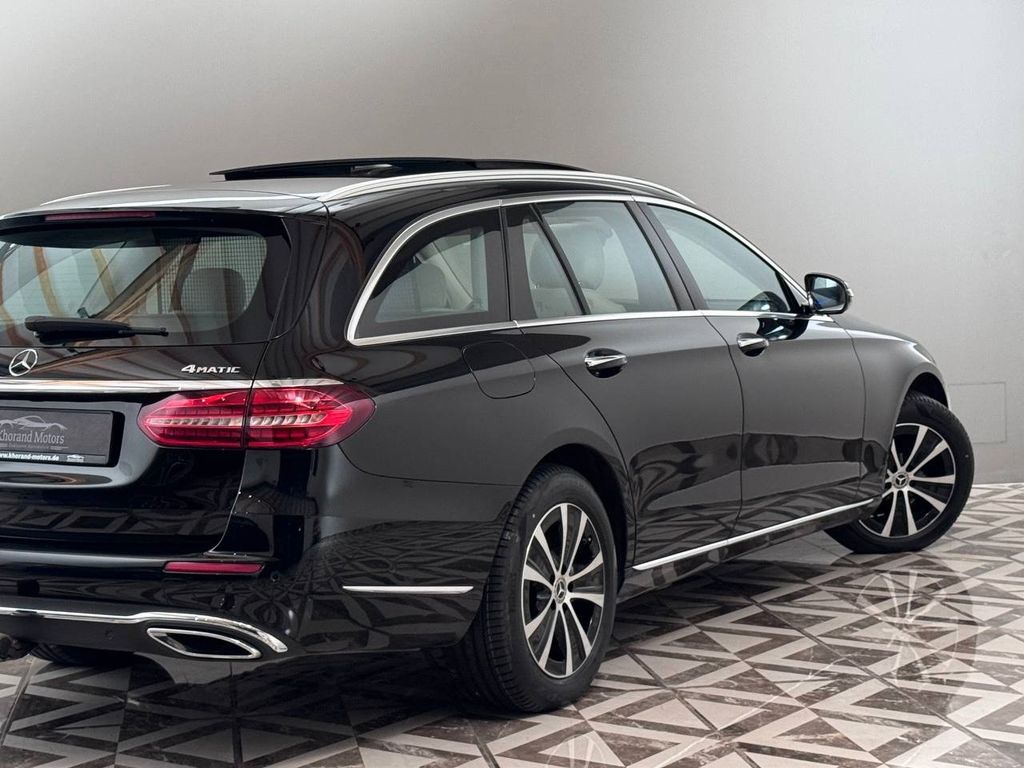 Mercedes-Benz E 220 2021