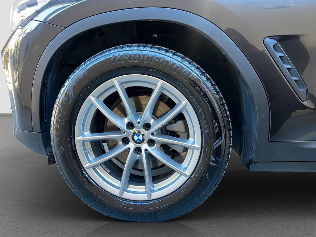 BMW X3 2021