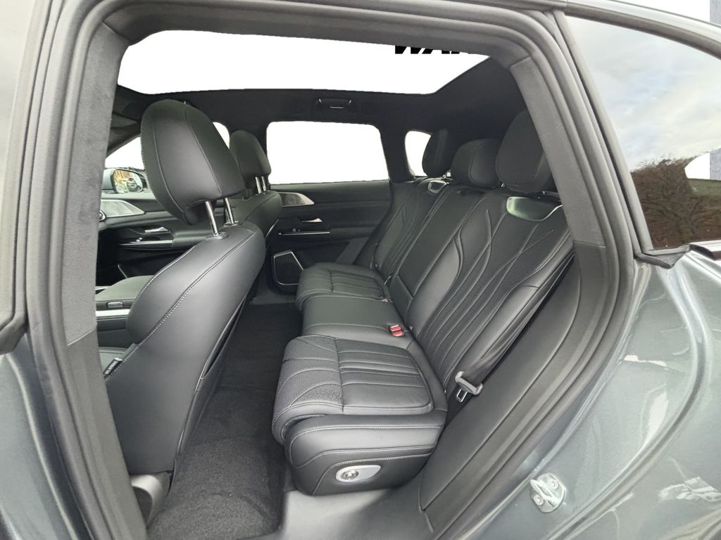 XPENG G9
