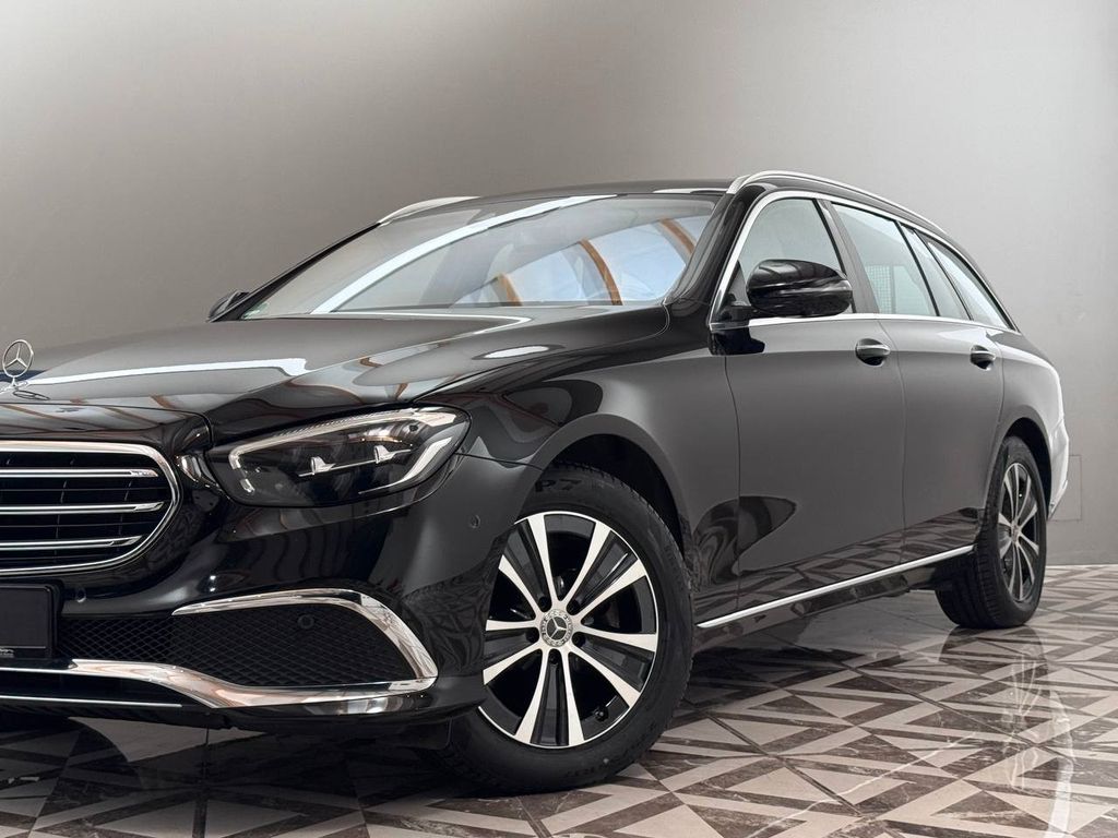 Mercedes-Benz E 220 2021