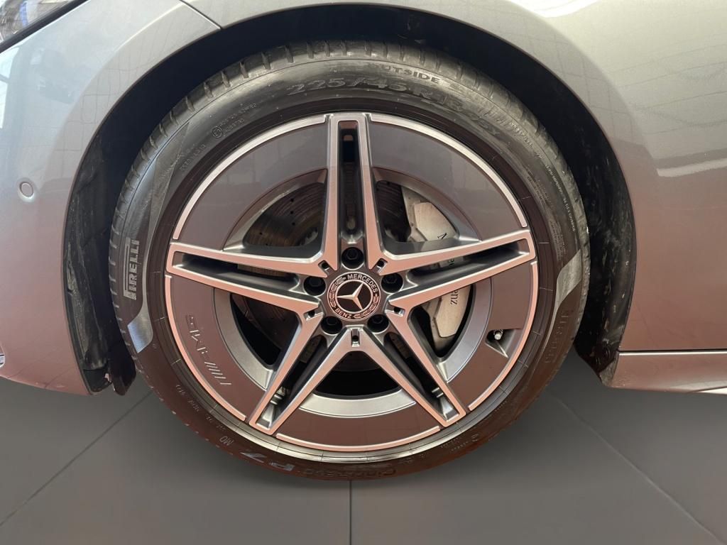 Mercedes-Benz C 220 2023