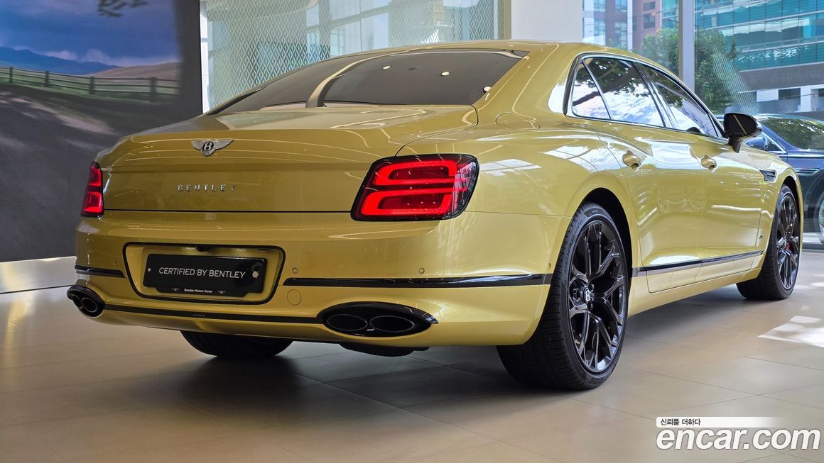 Bentley Flying Spur 2024
