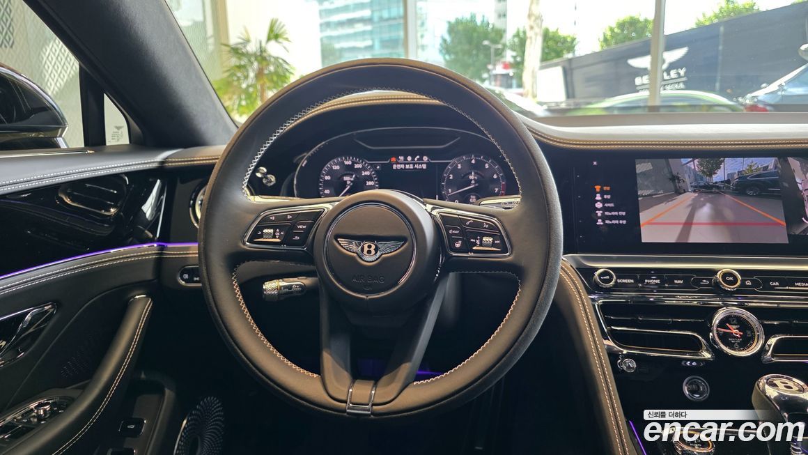 Bentley Flying Spur 2024