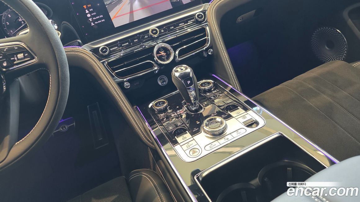 Bentley Flying Spur 2024