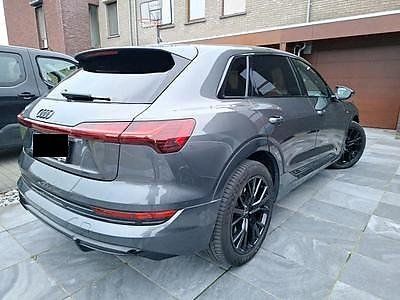 Audi e-tron 2021