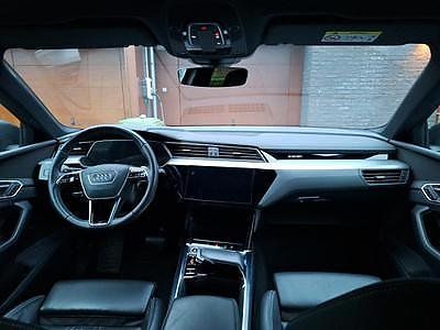 Audi e-tron 2021