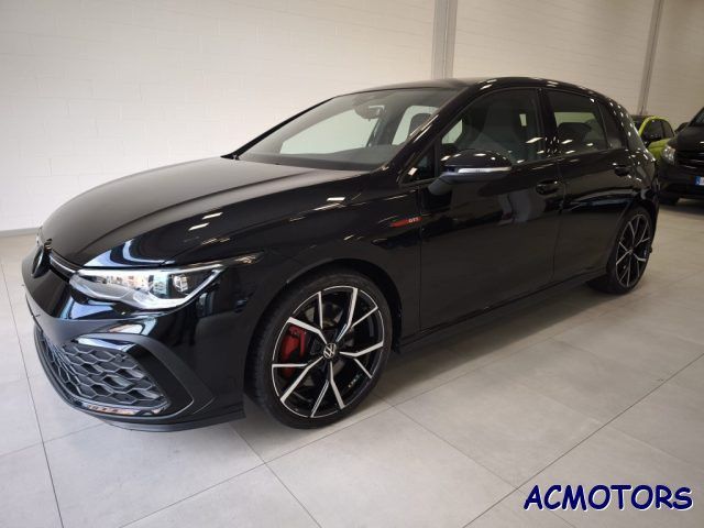 Volkswagen Golf 2024