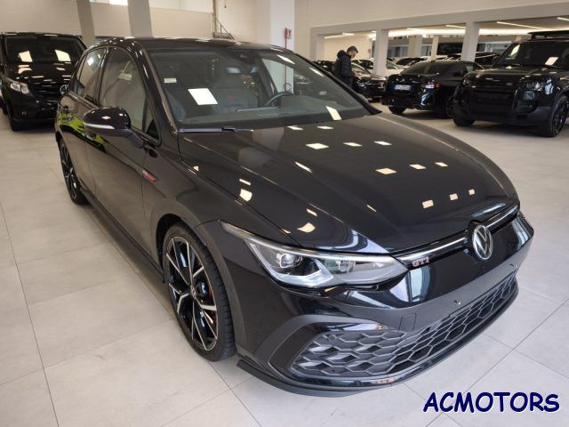 Volkswagen Golf 2024